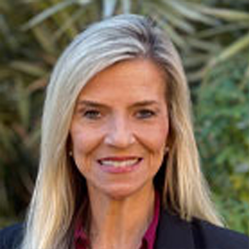 Robin Ellis headshot