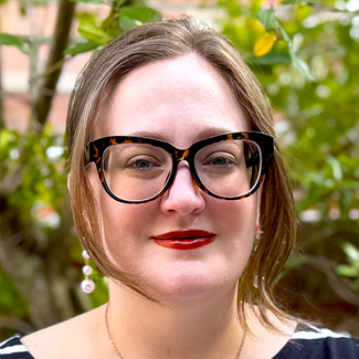 Sarah Blackburn headshot