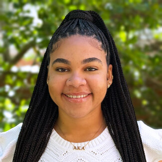 Zionna Williams Headshot